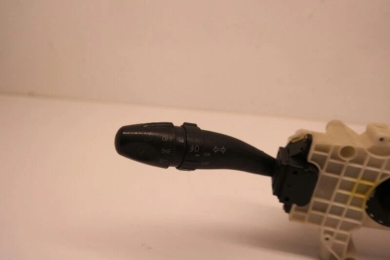 01-06 起亚 MAGENTIS 柱式开关总成无雾灯 — 第 3/4 张图片