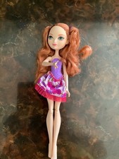EVER AFTER HIGH Hairstyling Holly Doll