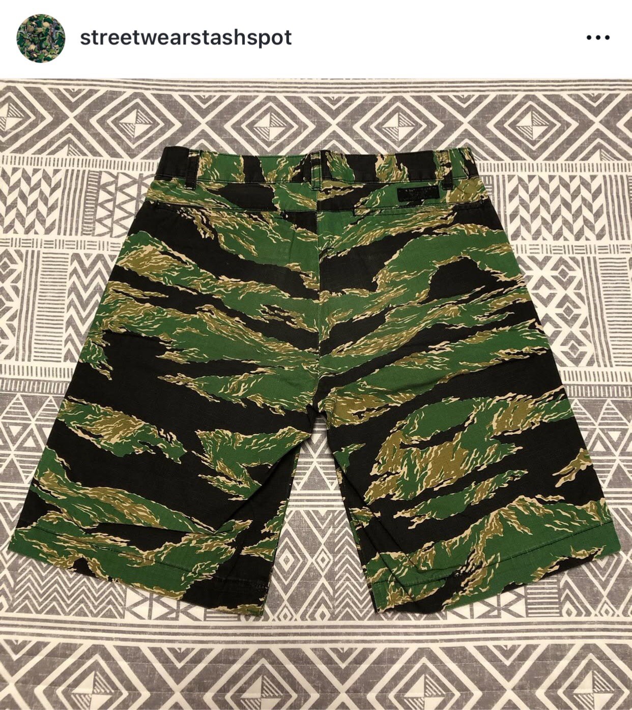 A Bathing Ape Bape Tiger Camo Shorts Size Small thumbnail 2