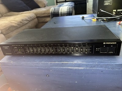 Pioneer Graphic Equalizer GR-470 Tested Working Clean