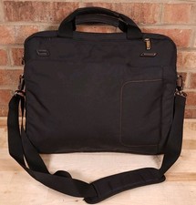 Briggs  Riley VB402-4 Laptop Briefcase Black Nylon Messenger Bag