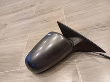 Retroviseur droit (ou coque) Audi 70