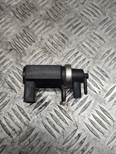 Audi A6 S6 C5 4B 2000 Diesel 120kW Turbolader Druckwandler Magnetventil DRA20115