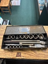 Wright Tools 17 Piece 3/4 Breaker Bar & 12 Point Socket Set (HPB026196)