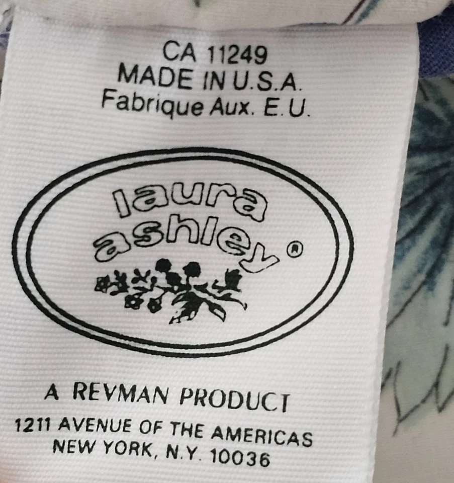 Juego de edredón reversible floral 2 fundas de almohada falda de cama Laura Ashley Queen de colección Foto 4 de 4