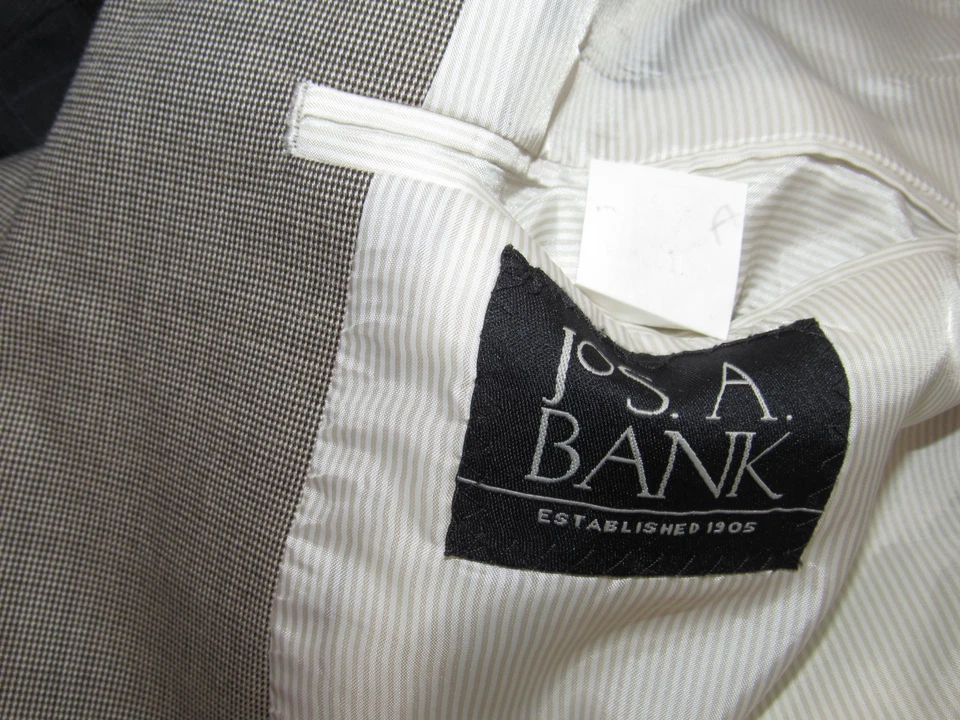 JOS. A. BANK Light Gray Micro Check Suit Men's 42 Reg Cotton Wool 34 X 31 Flat - Image 3 of 4