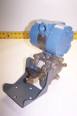 ROSEMOUNT STEWART 45 VDC 2000 PSI PRESSURE TRANSMITTER  1151DP3E22B2