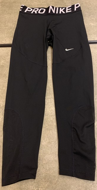 nike legendary sculpt tight