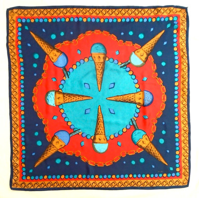 Vintage Krawattenregal Seidentuch - Eiskegeldruck von Caroline Scott - 34x34 Ins