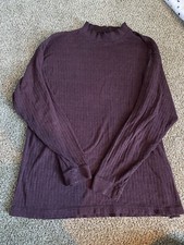 Men  s Mock Neck Sweater Size Medium