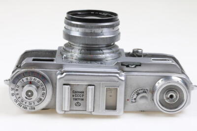 ARSENAL KIEV 4 mit 50mm f/2,0 Jupiter-8M Objektiv - SNr: 7327736