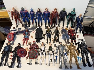 Marvel Legends 6” MCU Mixed Lot Of 25 Action Figures & Accessories No BAF Pieces
