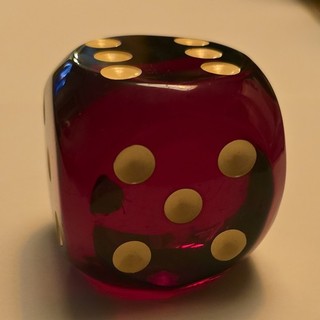 Großer DDR Würfel Catalin Bakelit 5 5cm 180 3g in Rot.