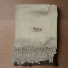 PASHMINA Ivory NWOT 100 Pashmina Cashmere Shawl/Scarf Fringed Vintage 29  X 65  