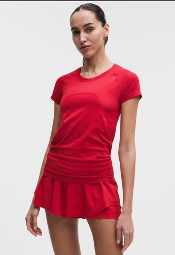 NWT Lululemon Swiftly Tech Short Sleeve 2.0 (Race Length) Size 6 Oxford Red