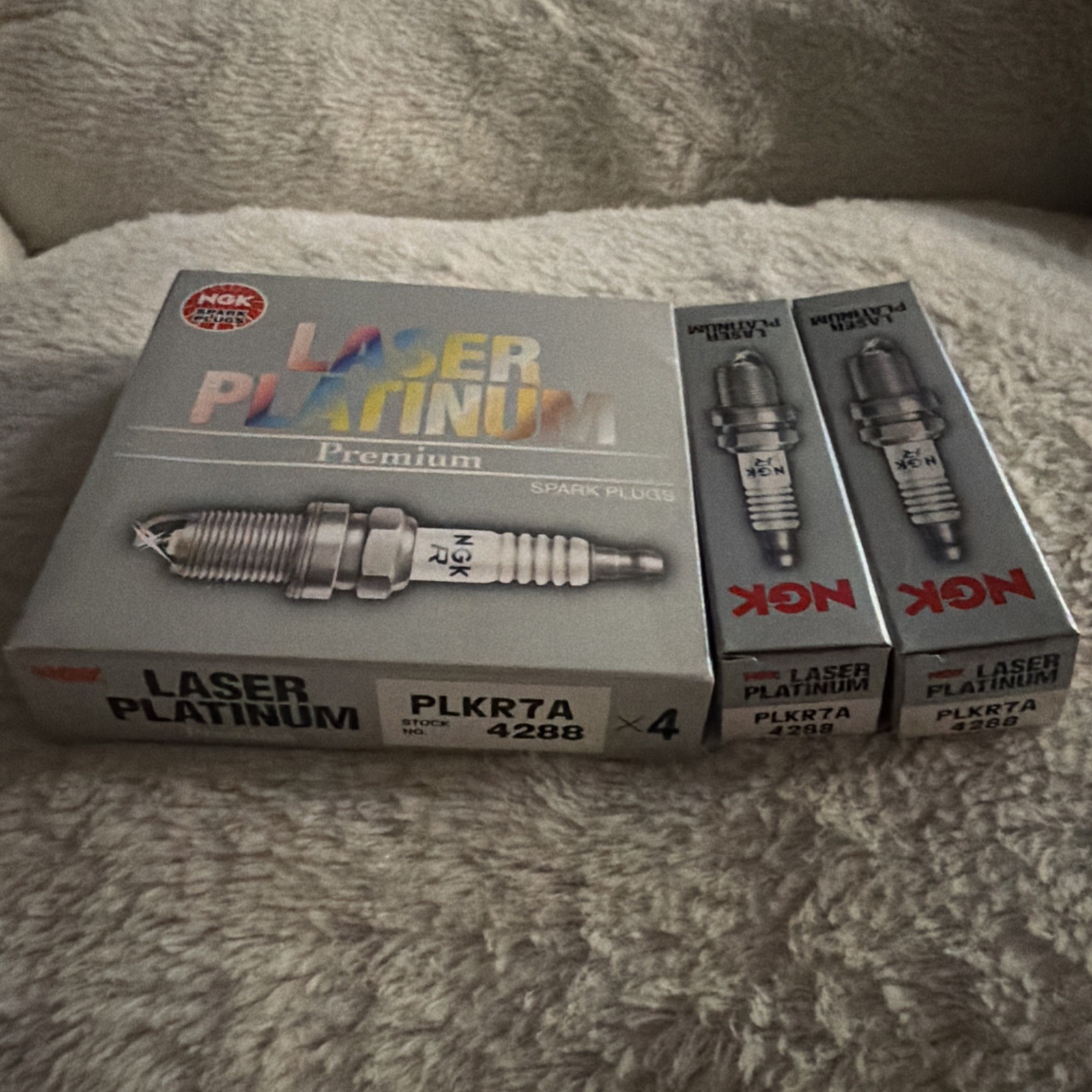 NGK 4288 Laser Platinum Premium Spark Plugs - PLKR7A - Pack of 6