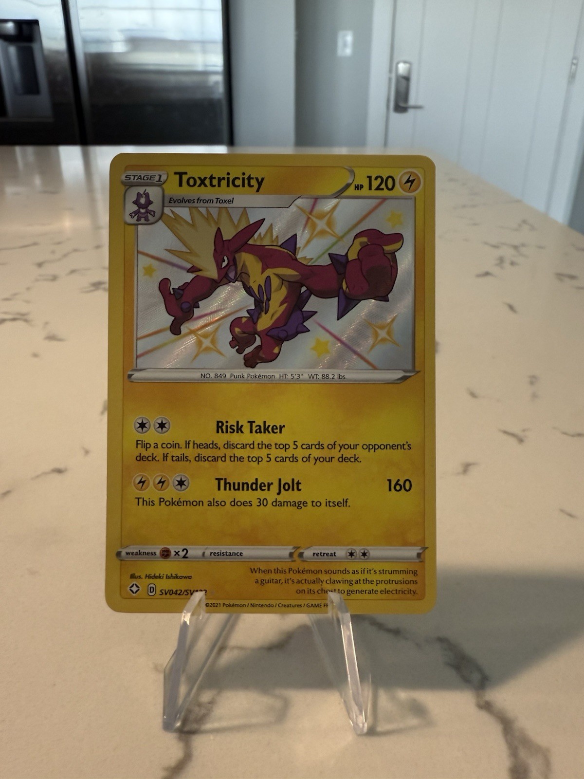 Toxtricity - SV042/SV122 Shining Fates SHINY Holo Rare Pokemon - NM