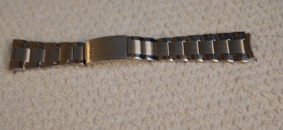 Bulova  Vintage Watch Band Stainless Folding Clasp
