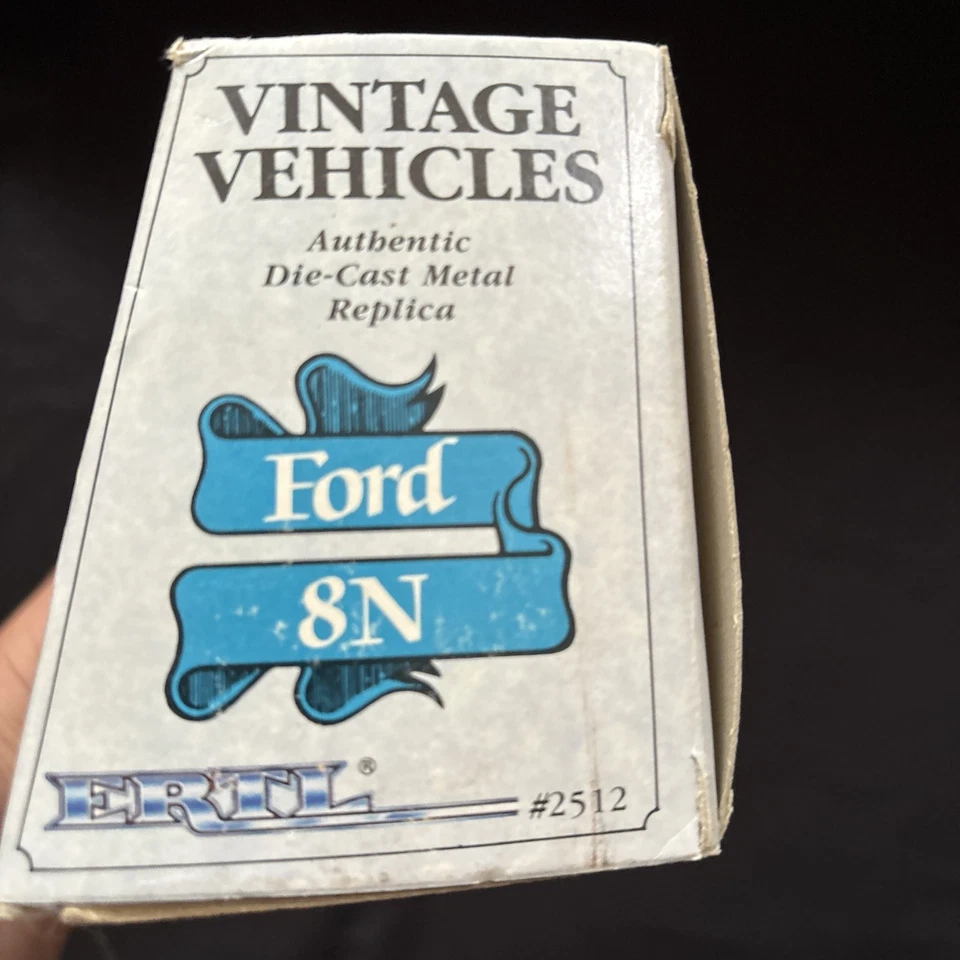 Ford 8N Tractor Red Loader Vintage Vehicle made USA 1/43 NIB 1980’s - Image 3 of 4