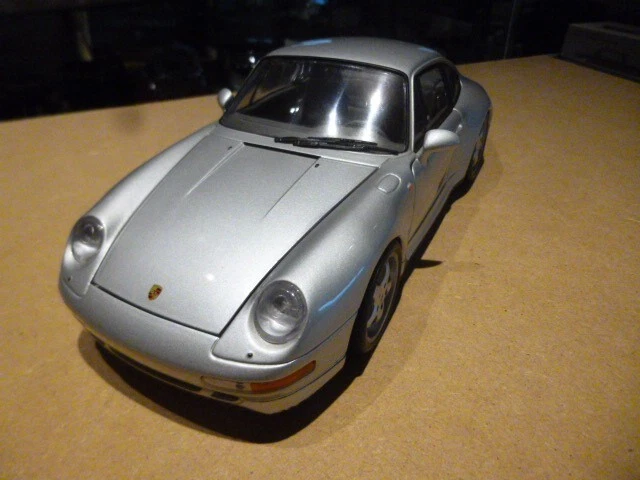 Porsche 911 Carrera 4 Cabriolet Type 964 1990 Noir métallisé 1/18 Norev 187332