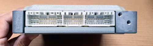 Toyota Land Cruiser KZJ90L KZJ95R 1KZTE M/T 89661-60540 engine computer oem jdm - Picture 5 of 9