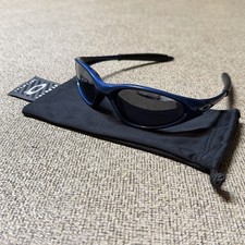 Occhiali da sole Oakley Minute Code blu metallizzato/nero iridio vintage