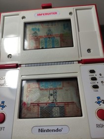 Vintage Nintendo Safe buster Multi Scren Game and watch cib complete pocket size