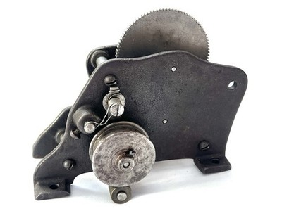 EDISON FIRESIDE CYLINDER PHONOGRAPH GEAR CLUSTER AND PLATE