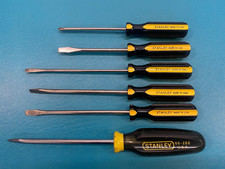 Stanley Set of 6 Screwdrivers Made in USA, Clean and Rust Free, Nice