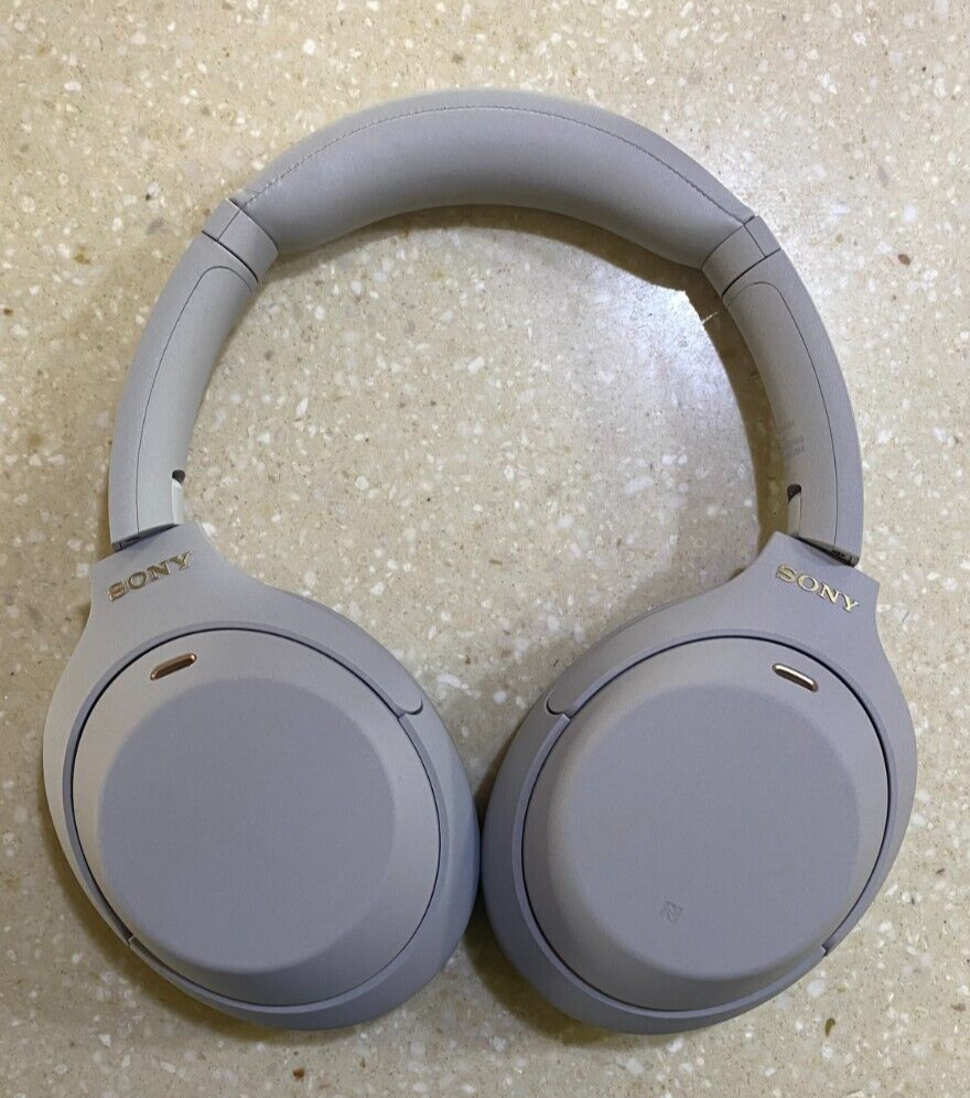 Sony WH-1000XM4 Wireless Headphones- Silver