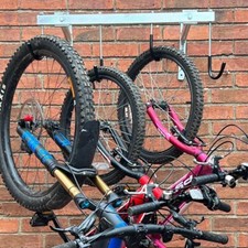 Vertical 6 Cycle Rack/Bike rack