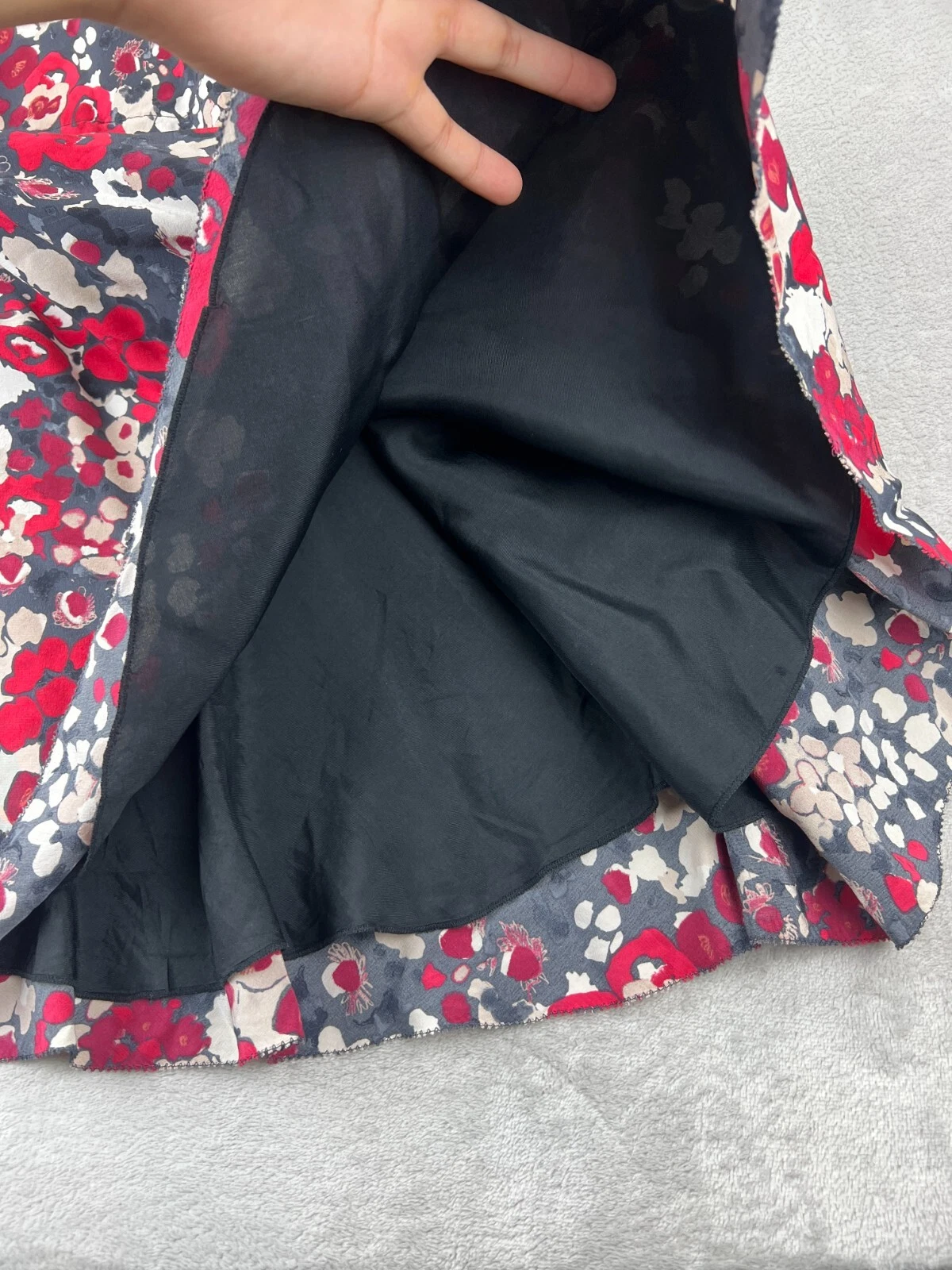 Abito Moschino economico e chic rosso aderente e svasato floreale taglia 8 Made in ITALY