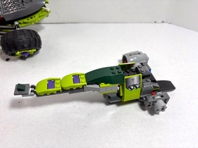 LEGO Ninjago LOT: Fangpyre Truck 9445 + partial Rattlecopter 9443