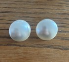 Vintage Clip On Faux Pearl 1.25in Diameter Earrings Preowned No Box — photo 1