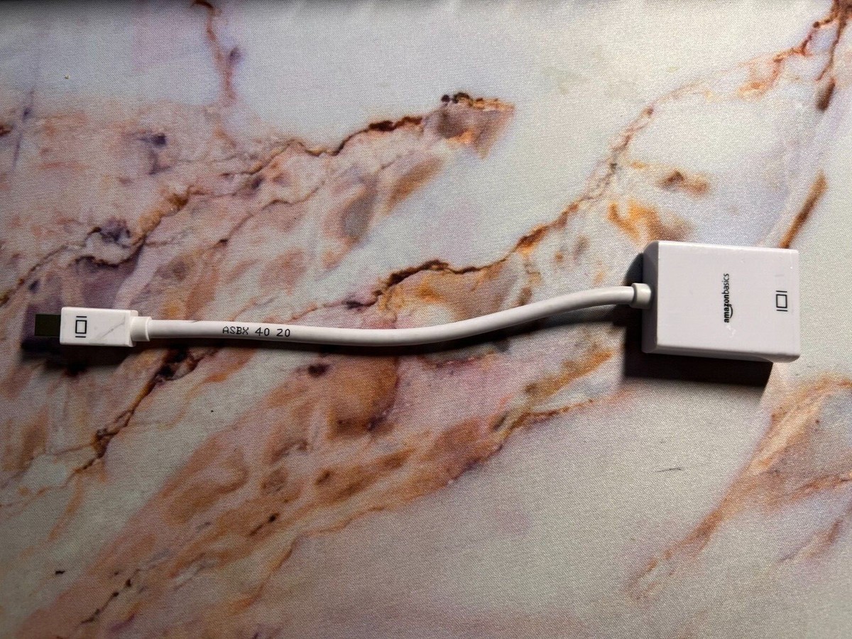 AmazonベーシックMini DisplayPort-HDMIケーブル Amazon.com: Amazon Basics Mini DisplayPort 轉HDMI 線,適用於MacBook