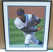 NY Mets Framed Photo Picture from inside Shea Stadium Orlando Hernandez MLB ID