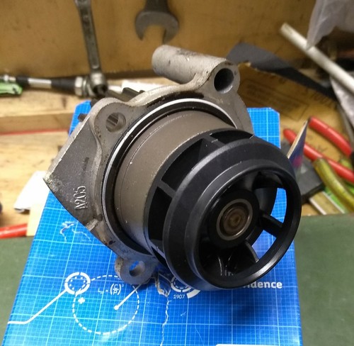 Wasserpumpe VW Golf 5 1.9TDI - VW / Audi / Skoda / SEAT 1.9TDI