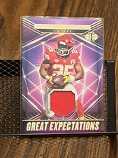 CLYDE EDWARDS-HELAIRE 2023 ILLUSIONS GREAT EXPECTATION CHIEFS PATCH JERSEY RELIC