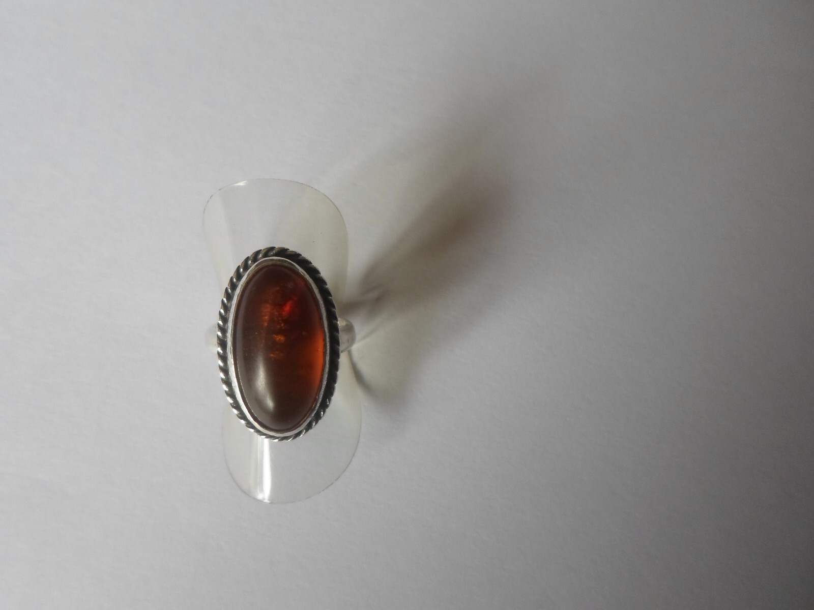 solid silver ring, amber shuttle, chiseled outlin… - image 8