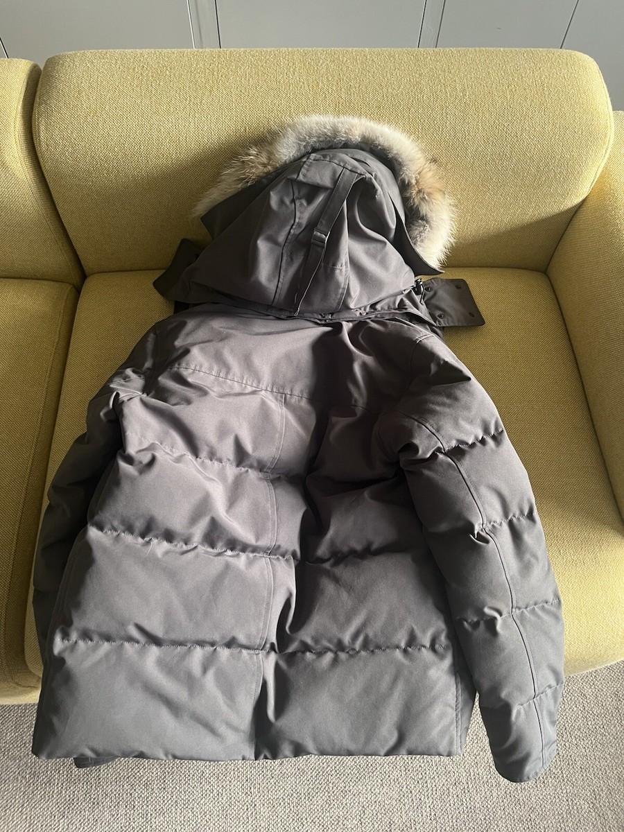 Canada Goose Wyndham Parka Grey Size Small