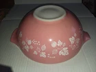 Vintage Pyrex Pink Gooseberry #444 Vintage Cinderella Mixing Bowl 4 Quart VGC
