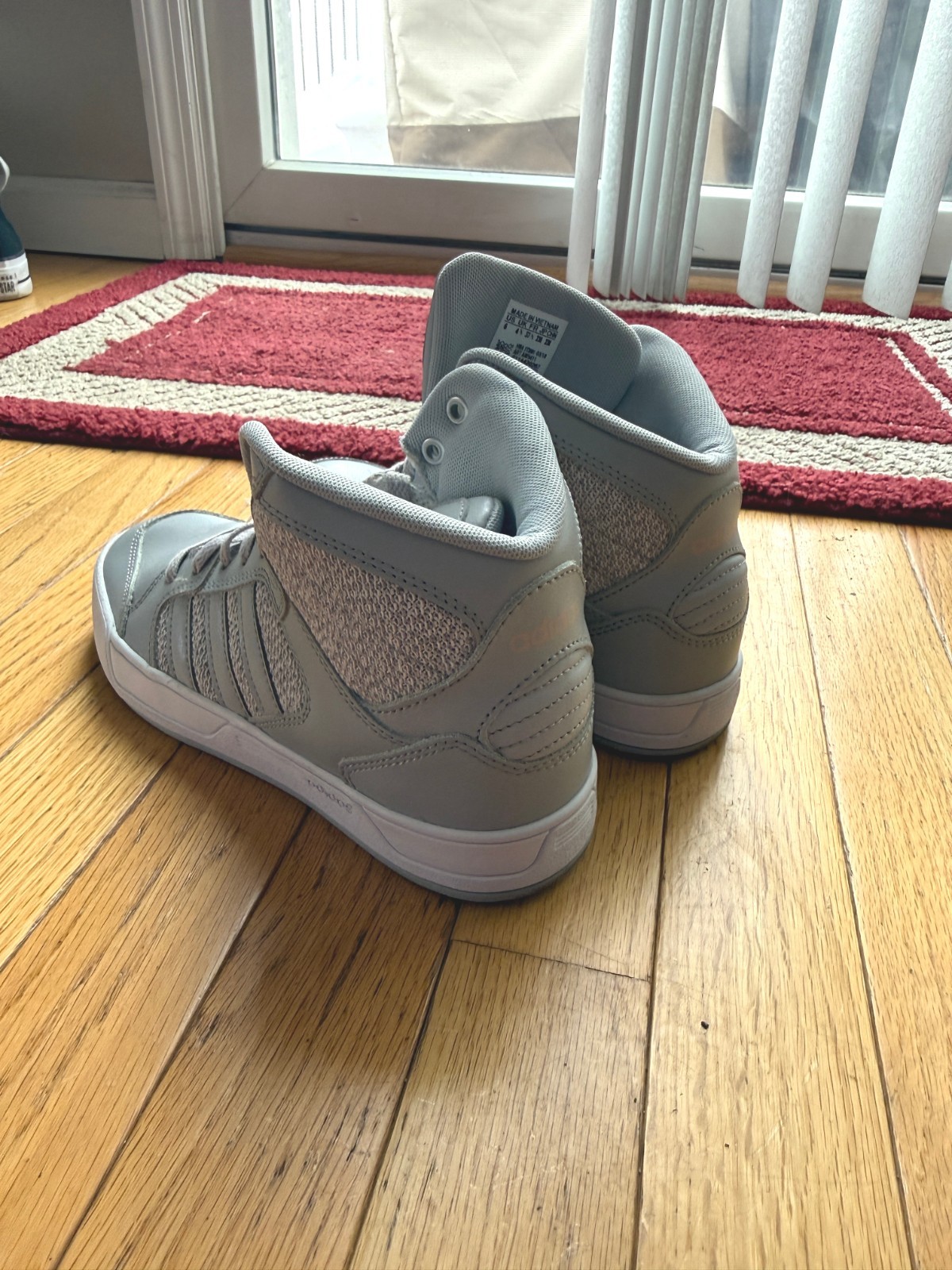Adidas Hoops 2.0 Mid Gray - Women's US Size 6 - Basketball Style thumbnail 3