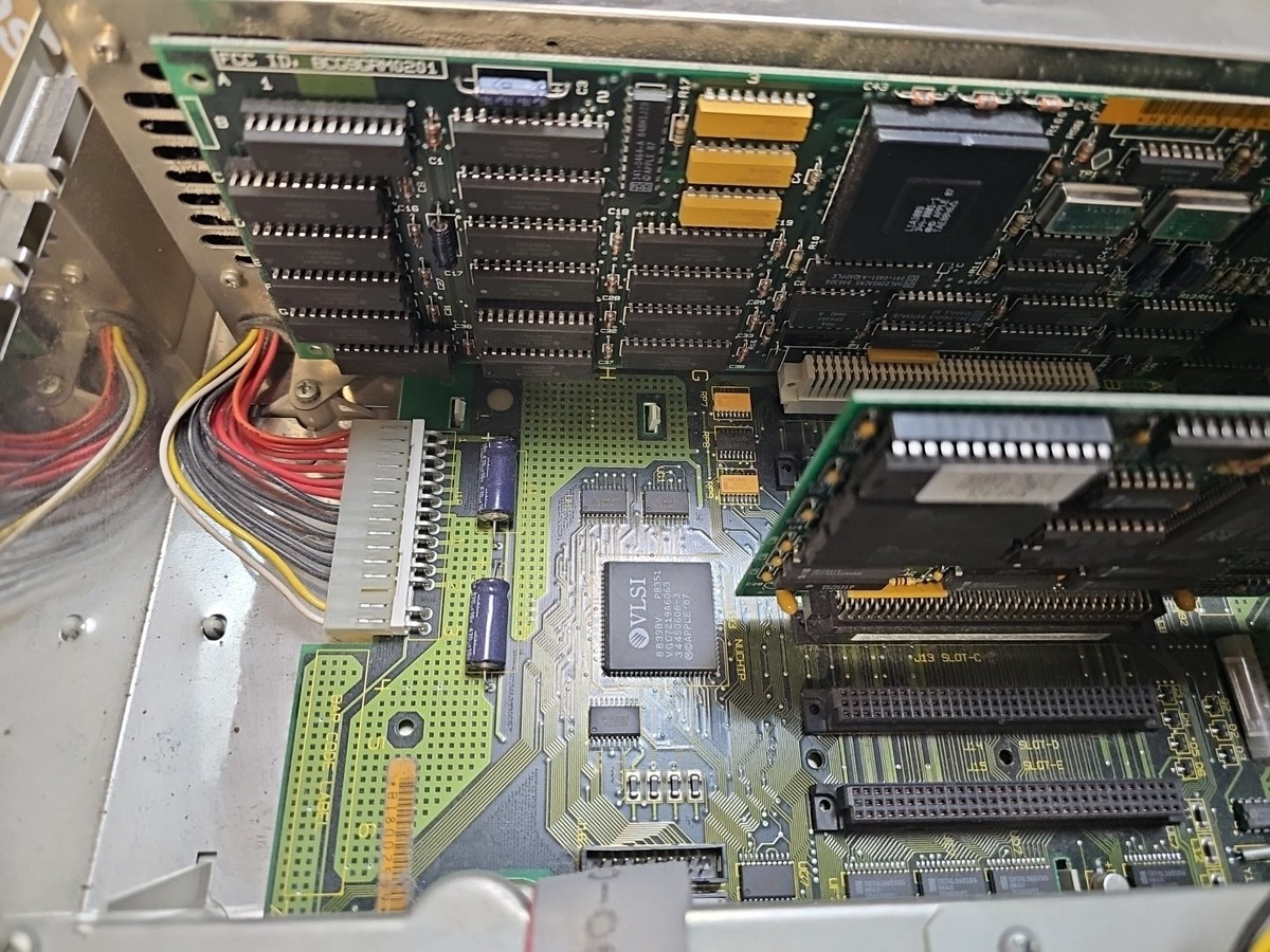 Vintage Apple Macintosh IIx M5840 untested parts or repair | eBay