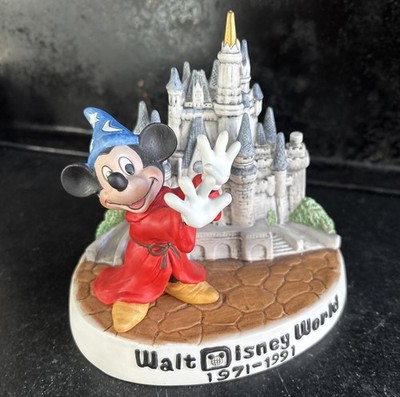 Walt Disney World  Mickey Fantasia Figurine Castle Porcelain 1971-1991 LE /5000