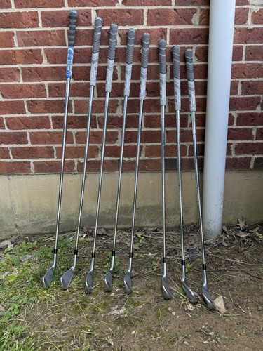 Fers De Golf Ping I530 - Série 4-PW (7 Fers) - Blue Dot (1° Upright) - Flex Régulier - Arbres N.S.Pro Modus3 Tour 120 - Reconditionné
