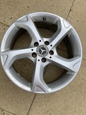 One Mercedes GLA Class 18 Inch Wheel. 156 Series AMG 5 Spoke. VGC. No tyre. 