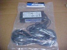 E-FLITE EFLC4030 = 100-240VAC to 12VDC, 3.0Am...