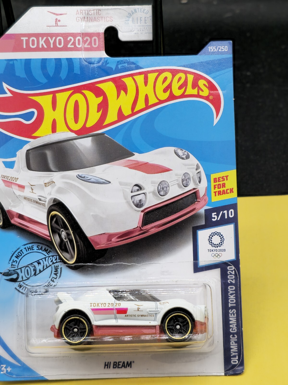 Hot Wheels Hi Beam White Version Olympic Games Tokyo Artistic Gymnastics