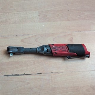 Milwaukee M12FIR38LR 0 12V Fuel Long Reach 3/8" Ratchet