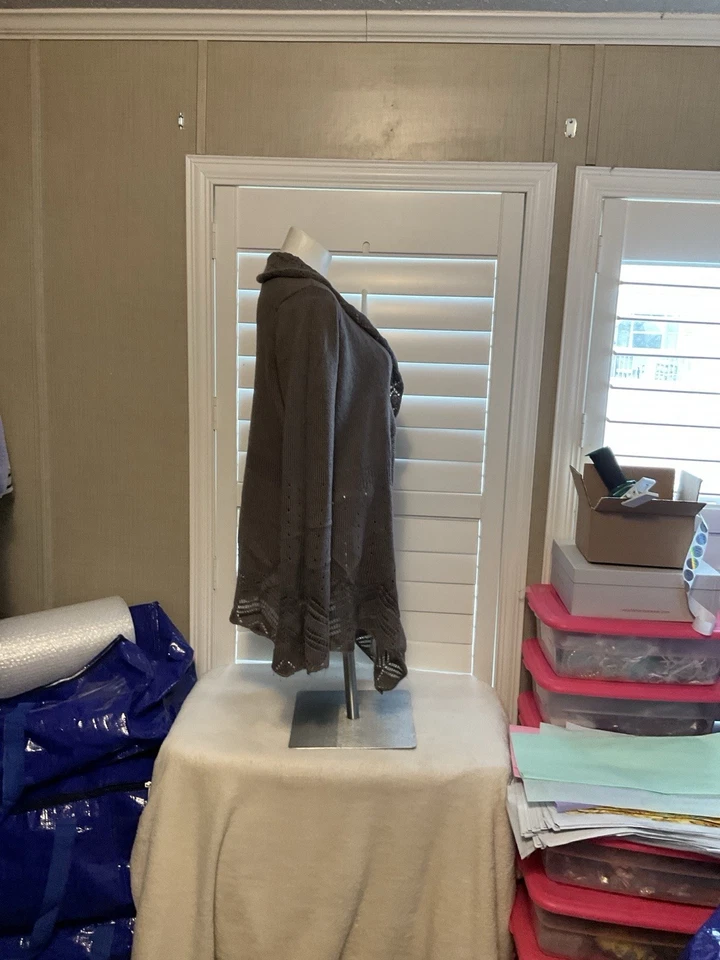 Novo com etiquetas Decreto Suéter Cardigã Feminino XL Bronzeado Casual Confortável Retrô Anos 90 Y2K Casual - Imagem 2 de 4